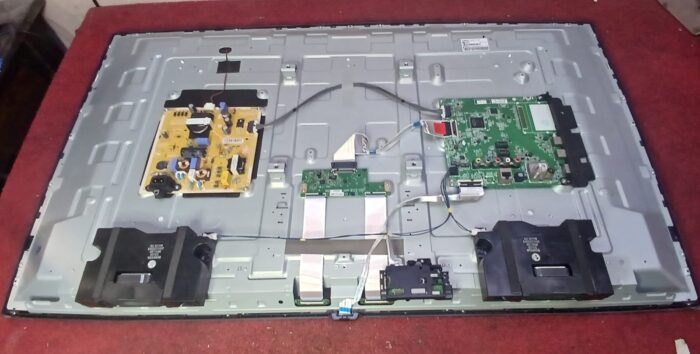 ⁦حوض كامل ال جي 43 بوصه موديل LG 43LM6300PVB بدون البوردات⁩ - الصورة ⁦1⁩