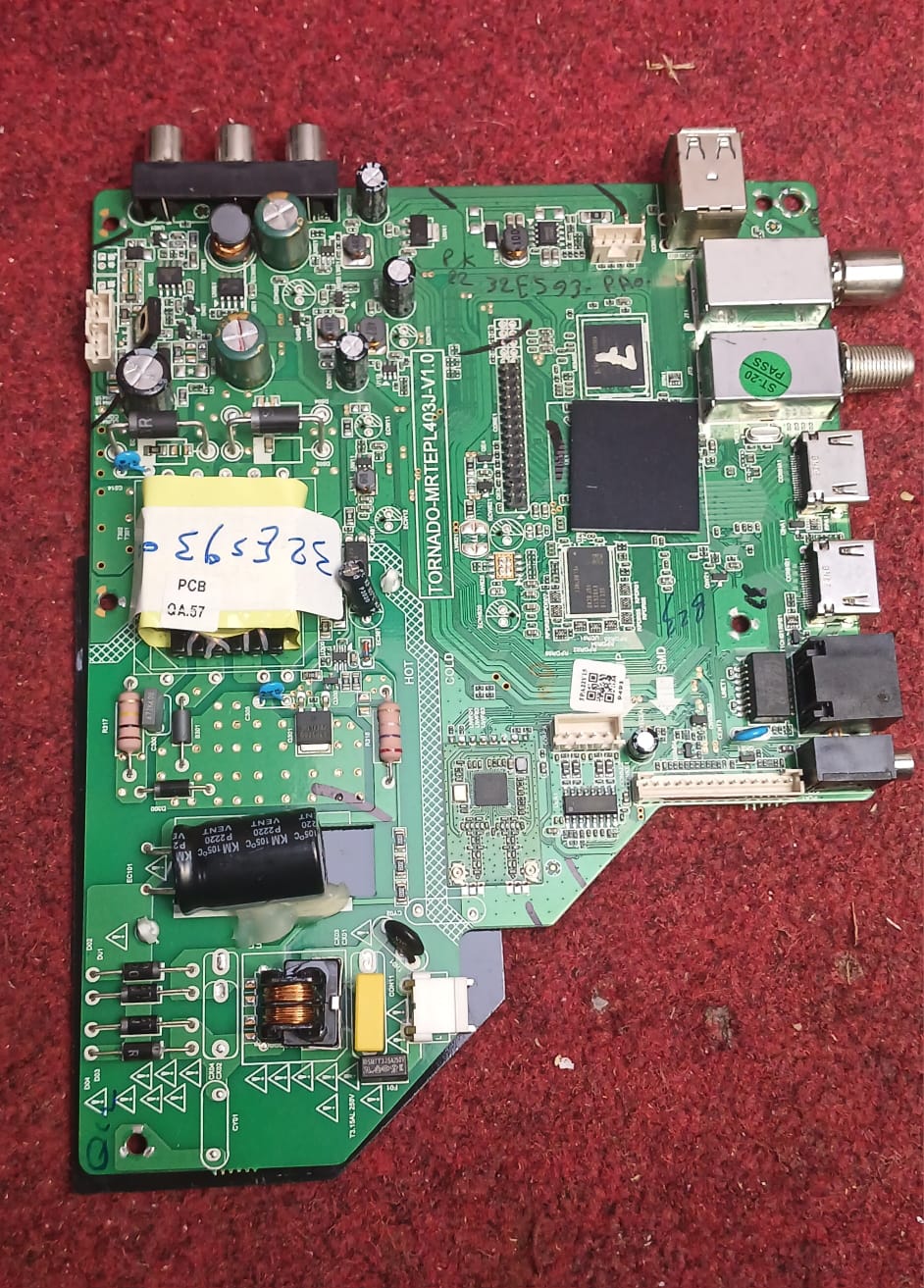 WhatsApp Image 2025-12-04 at 18.51.46_505e7c07 بورده شاشه تورنيدو سمارت 32 بوصه 32ES9300 - الصورة 1