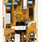 بورده باور شاشه توشيبا 32 بوصه 32L3300 TOSHIBA
